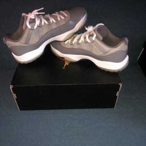 Air Jordan 11 low ‘ cool greys’